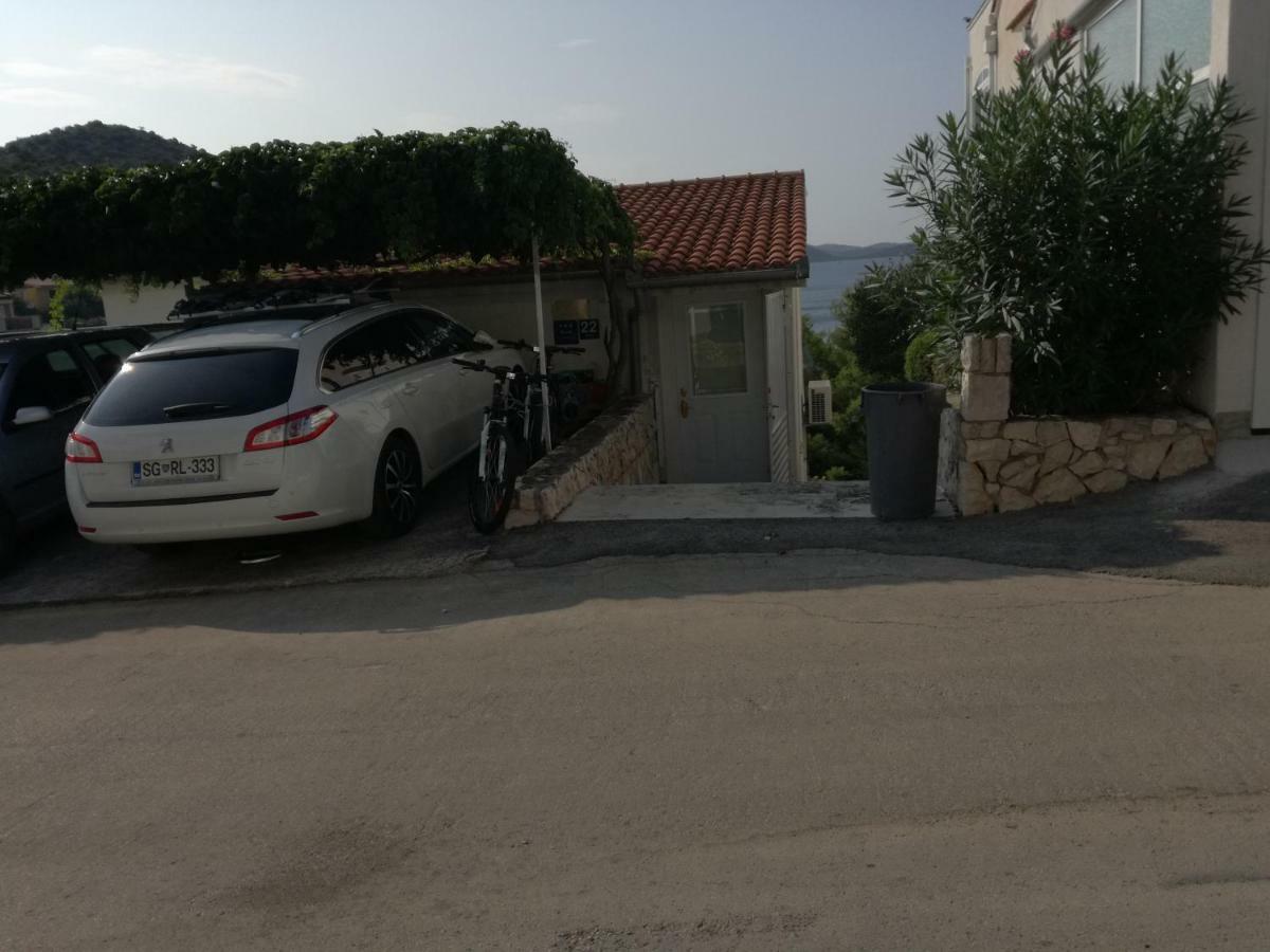 Apartman "Cvita" Drage Luaran gambar